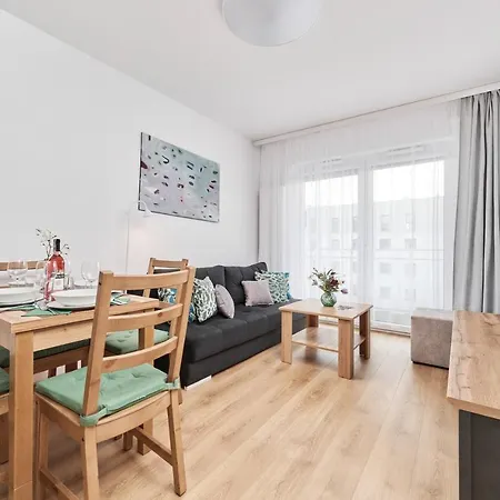 Apartment Wichrowa With Free Garage Wroclaw By Noclegi Renters Exterior foto