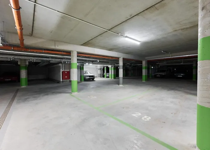 Apartment Wichrowa With Free Garage Wroclaw By Noclegi Renters