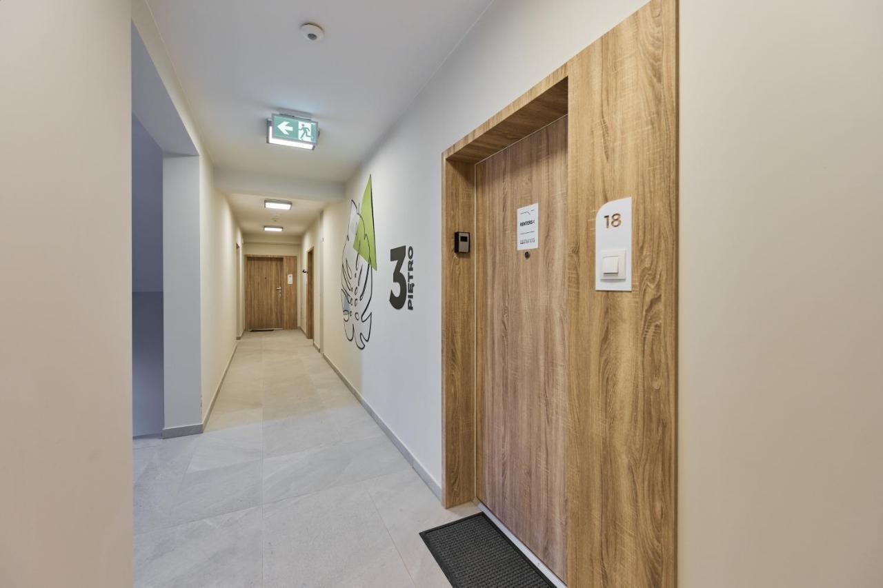 Wichrowa With Free Garage By Renters * Breslau