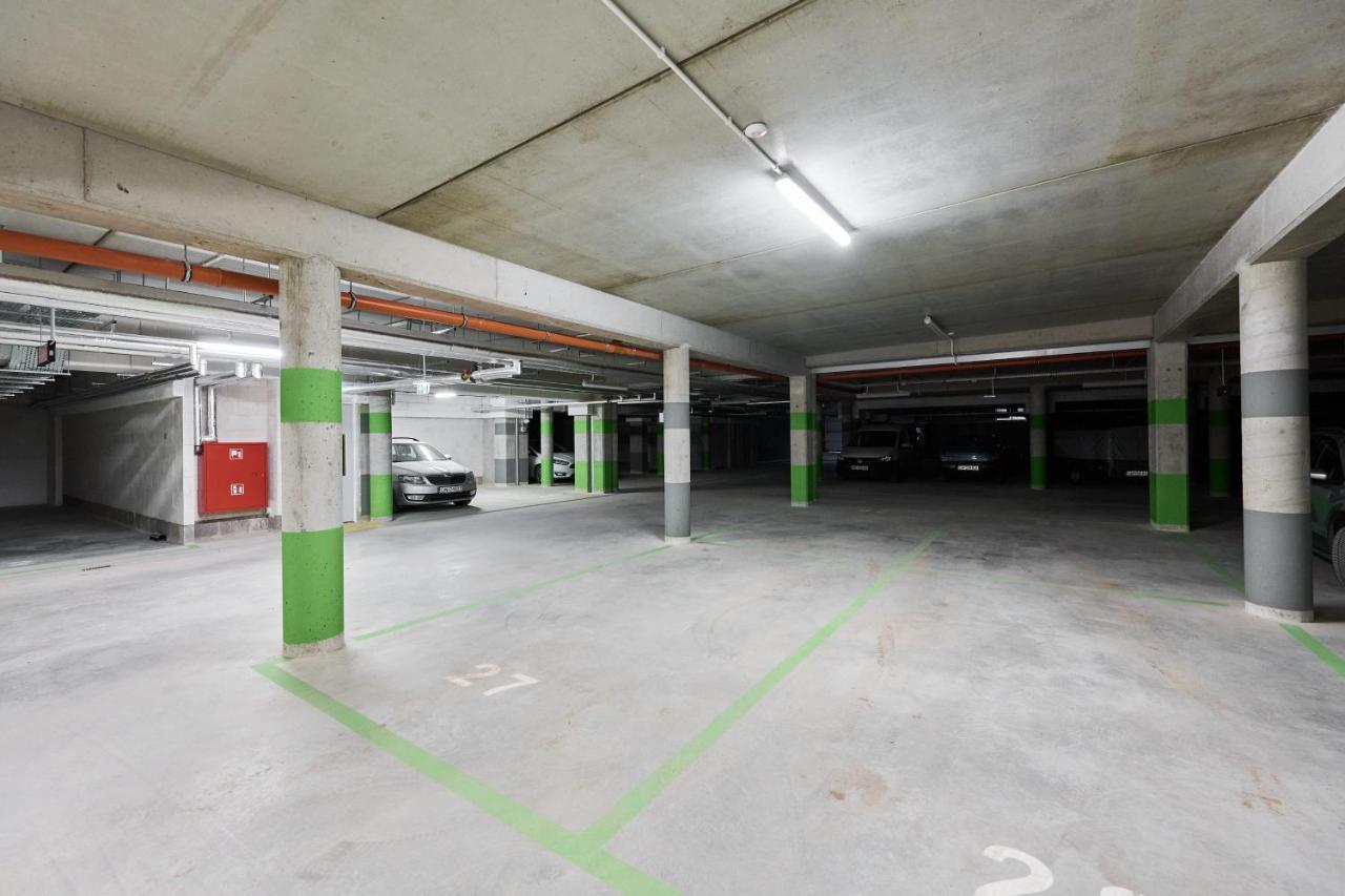 Wichrowa With Free Garage By Renters *