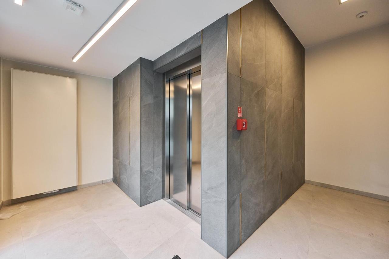 Apartment Wichrowa With Free Garage By Renters Breslau