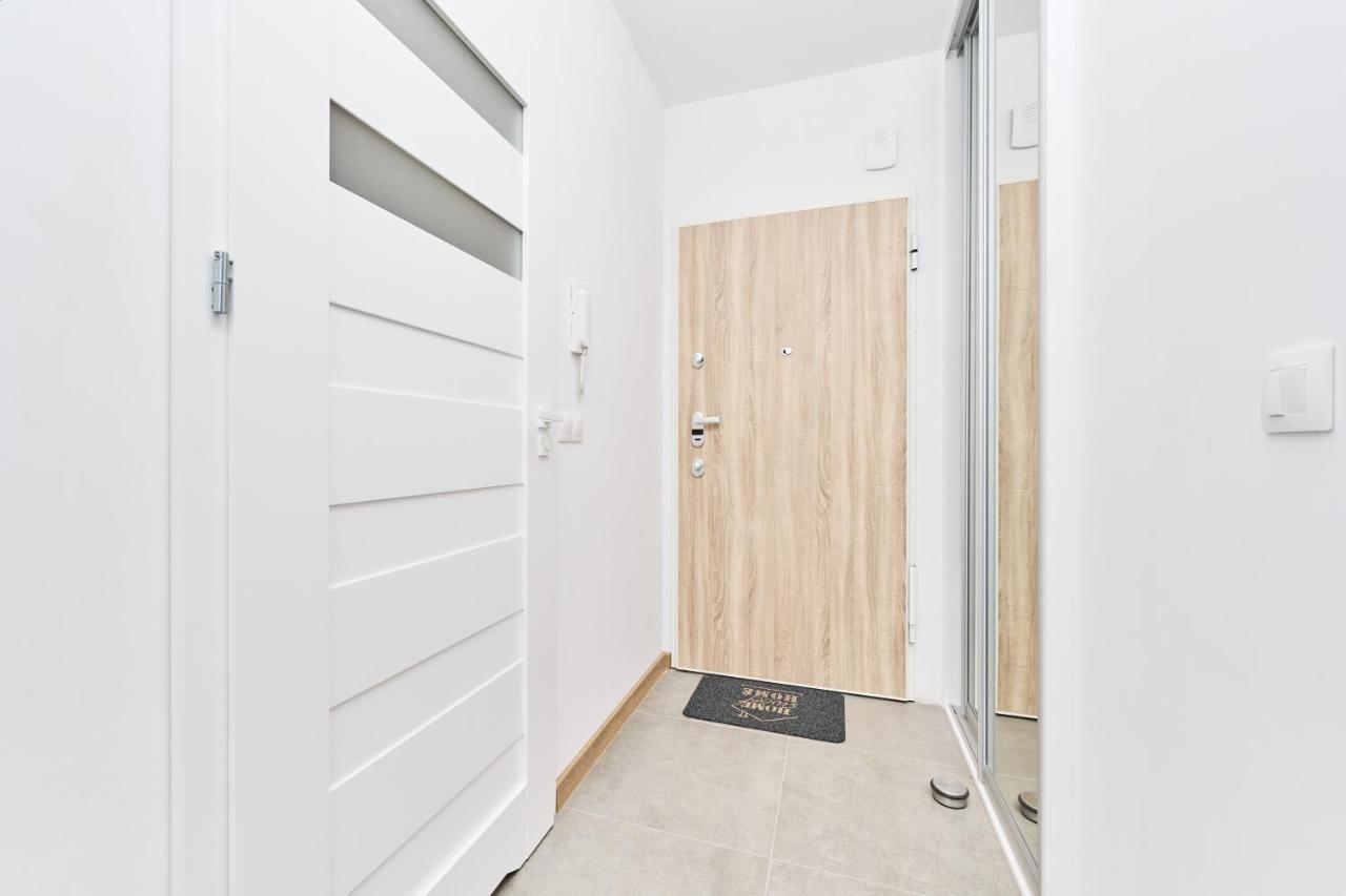 Wichrowa With Free Garage By Renters *